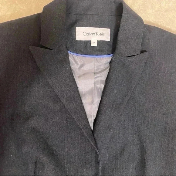 Calvin Klein Navy Blue Short Singe Button Blazer Jacket size 2 - Picture 5 of 12